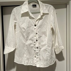 Modes blouse size 42 (large) cream. Excellent quality
